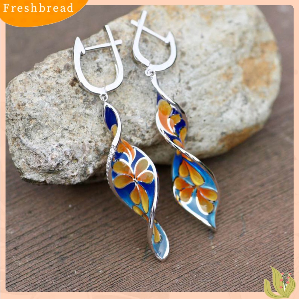 &lt; Freshbread &gt; 1pasang Anting Gesper Telinga Bentuk Spiral Lukisan Enamel Vintage Tahan Lama Fahsion Penampilan Anting Menjuntai Untuk Perjamuan