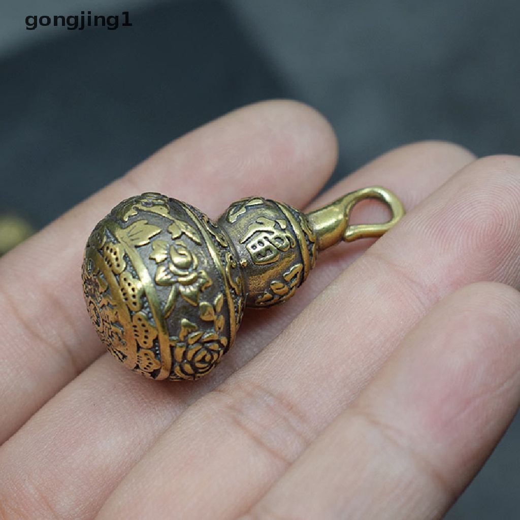 Ggg Kuningan Retro Mini Labu Botol Ukiran Pola Sarana Keberuntungan Liontin Calabash Gantungan Kunci Obat Case Wadah Botol Mobil Keychain Aksesoris ID