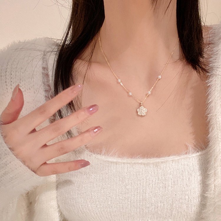 Ay (CN) Elegan Kamelia Putih Liontin Kalung Gelang Cincin Anting Mutiara Emas Choker Anting Cincin Gelang Untuk Wanita Perhiasan Aksesoris