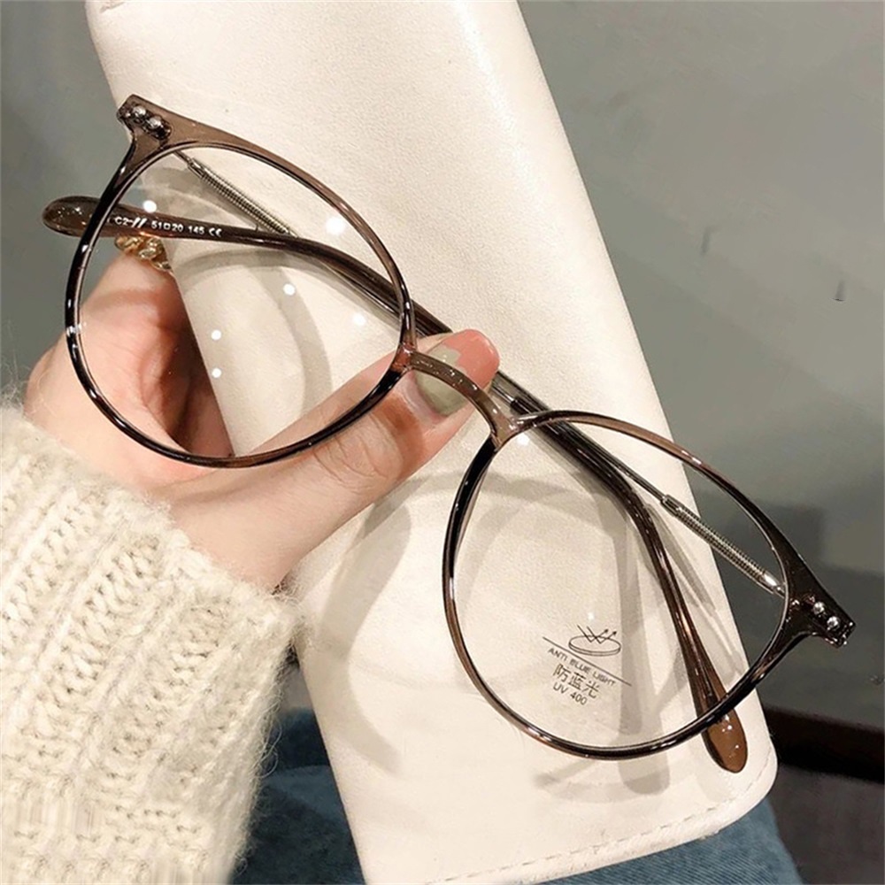 Kacamata Lensa Flat Anti Blue Light Warna Ice Tea Brown Dengan Frame Ringan Untuk Wanita Eyewear