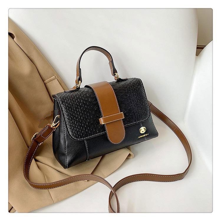 LX804732  Tas SELEMPANG Wanita Simple Modis Elegant Kekinian Terbaru 1kg bisa 1tas supplier tas import EL 4732 Termodis