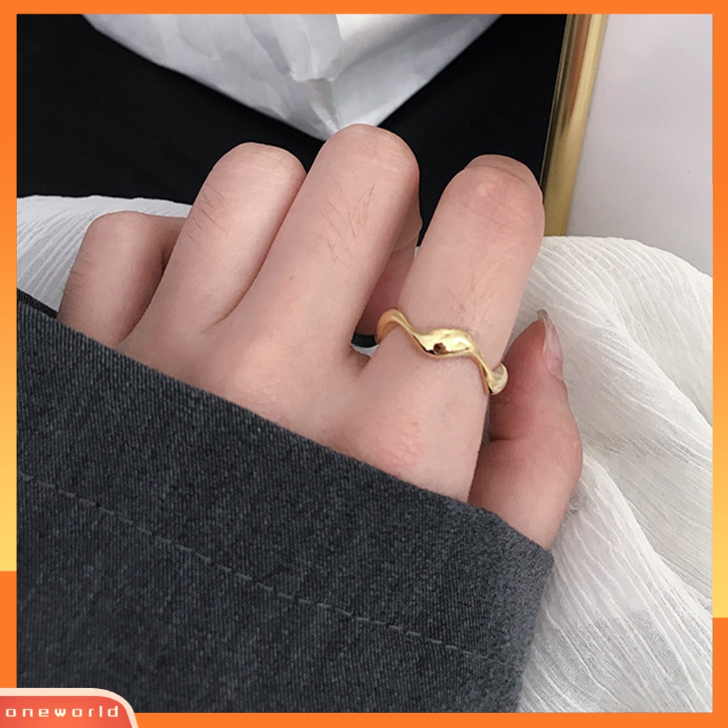 [EONE] Cincin Jari Halus Electroplating Geometris Adjustable Polishing Hias Warna Solid Gelombang Tidak Teratur Halus Engagement Ring Perhiasan Aksesori