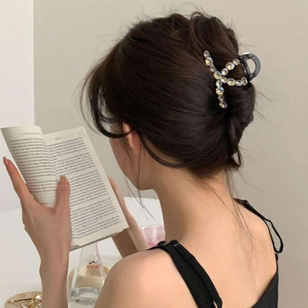 Agustinina Cakar Rambut Akrilik Fashion Kepribadian Indah Cross Elegan Jepit Berlian Imitasi Mengkilap Aksesori Rambut Koearn Hiu Klip
