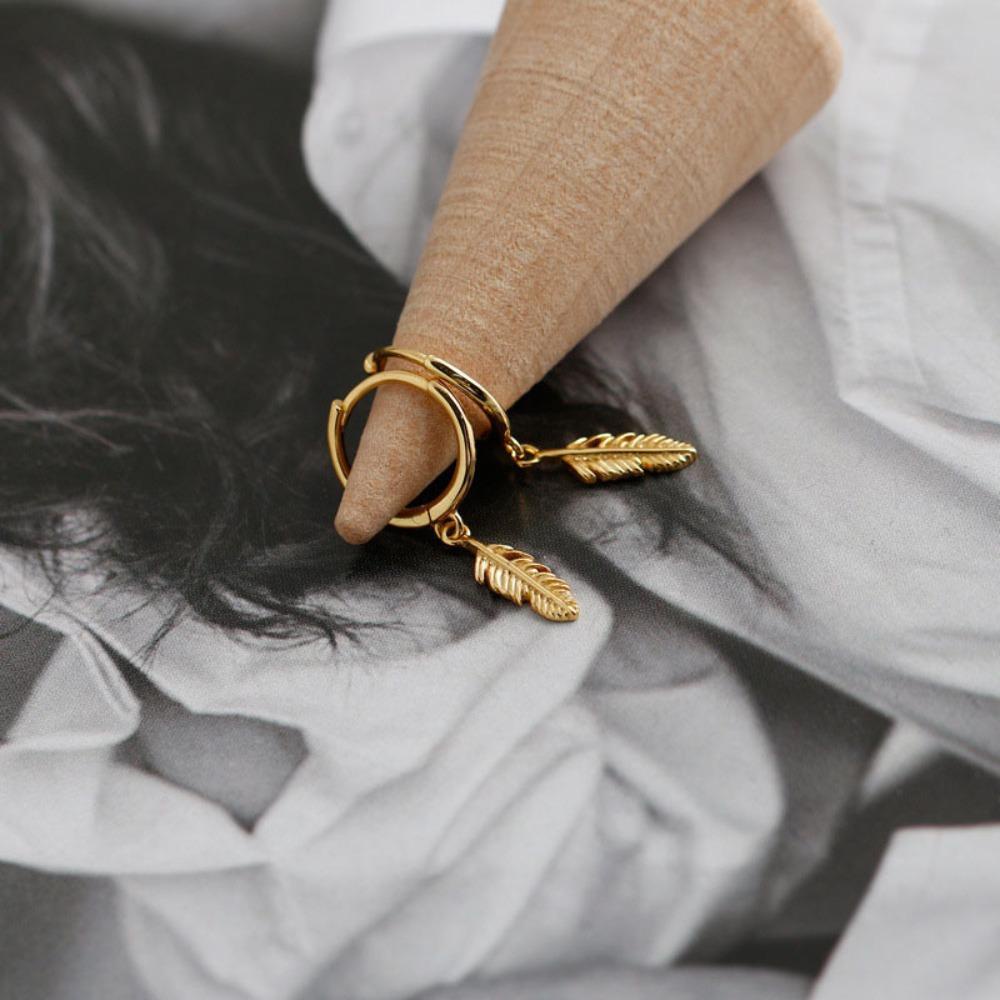 Lily 3pasang Anting Bulu Fashion Wanita Temperamen Sederhana