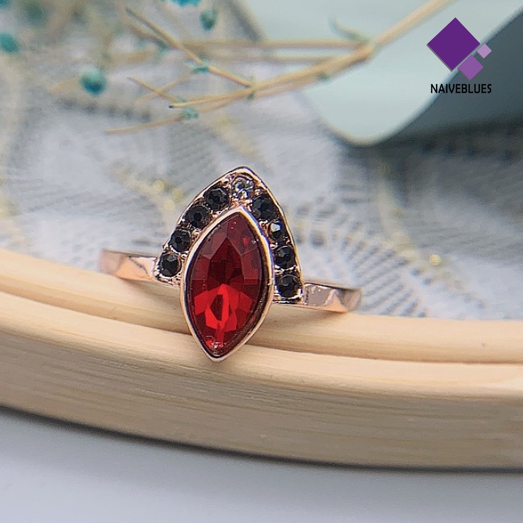 &lt; Naiveblues &gt; 2Pcs/Set Berlian Imitasi Retro Pasangan Rings Alloy Red Prismatic Faux Finger Rings Jewelry