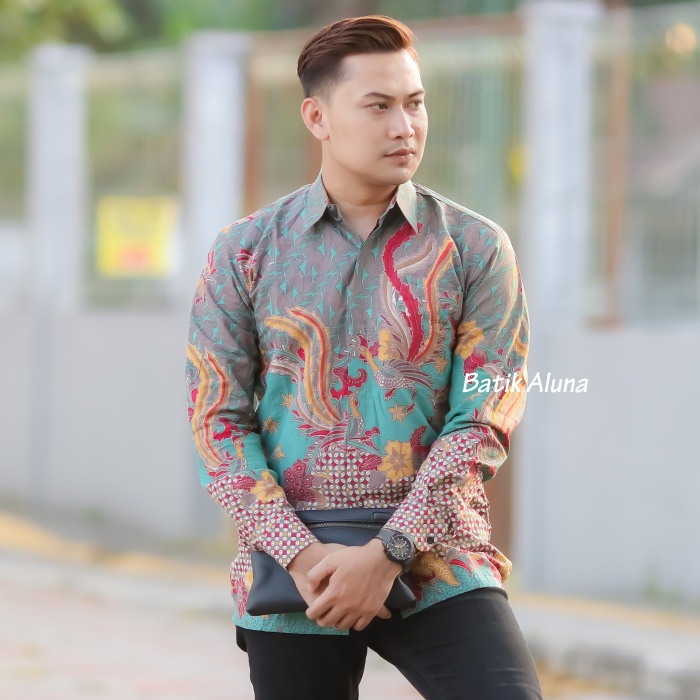 Batik Pria Premium Lengan Panjang Reguler Fit Katun Halus Baturaden Tresno Kamulyan  Aluna