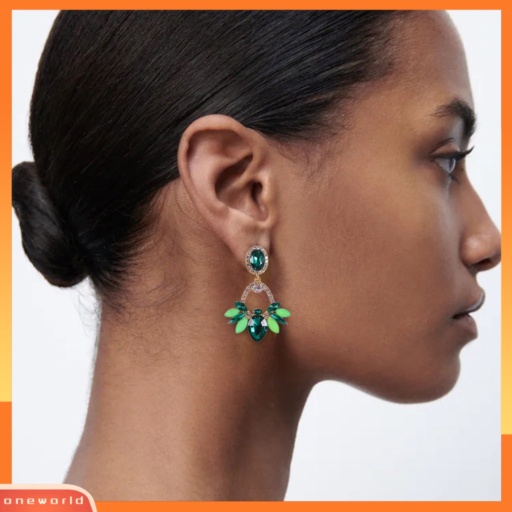 [WOD] 1pasang Anting Menjuntai Anti Alergi Hias Bentuk Daun Glittery Elegan Anting Tetesan Air Untuk Perjamuan