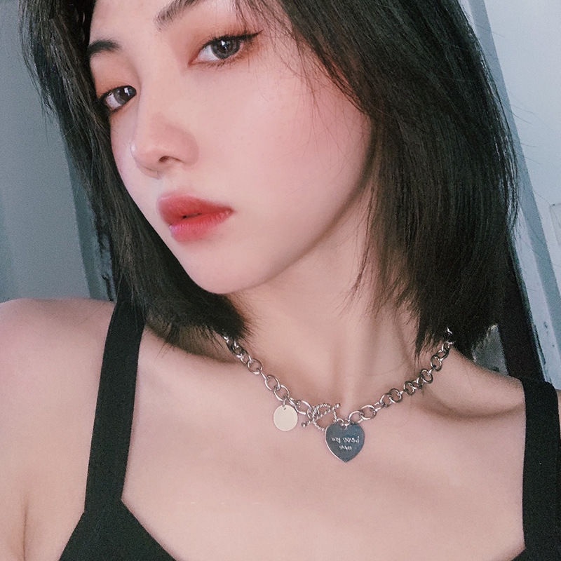 Influencer Kalung Rantai Klavikula Perempuan Keren ins Mahasiswa Versi Korea Kepribadian Kalung Hip-Hop Trendi