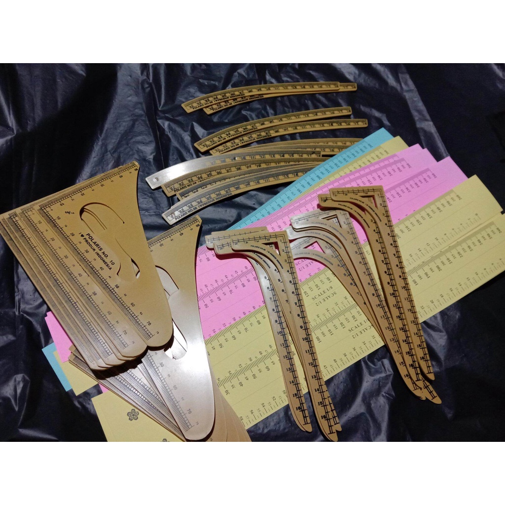 

paket penggaris mini isi 8 set \ penggaris siku 8 lengkung 8 segitiga 8 skala 8 ,.\