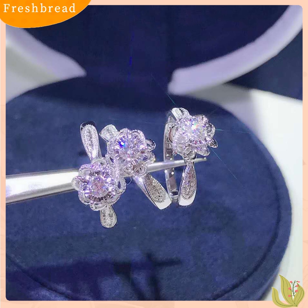 &lt; Freshbread &gt; Pernikahan Pertunangan Berongga Bunga Cubic Zirconia Jari Cincin Hadiah Perhiasan Pengantin