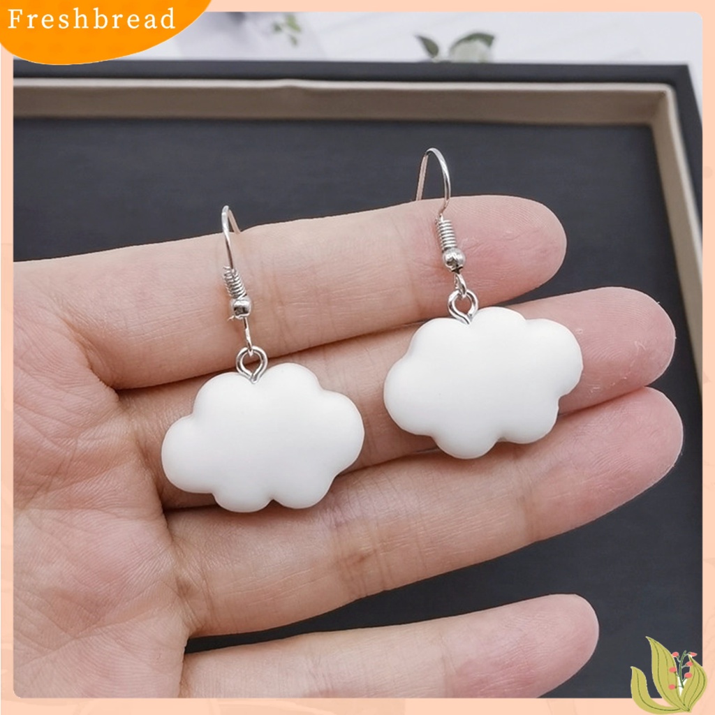 &lt; Freshbread &gt; 1pasang Anting Kait Motif Kartun Awan Indah Anting Menjuntai Warna Permen Untuk Pakaian Sehari-Hari