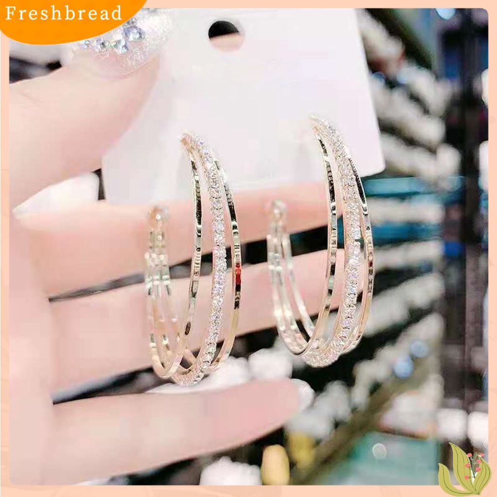 &lt; Freshbread &gt; 1pasang Anting Lady Bulat Berlian Imitasi Portable Anting Menjuntai Anti Cacat Untuk Kerja