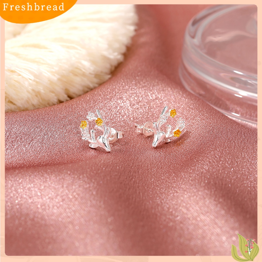 &lt; Freshbread &gt; Wanita Gadis Tanduk Rusa Anting Kepala Rusa Lucu Hewan Telinga Studs Perhiasan Hadiah