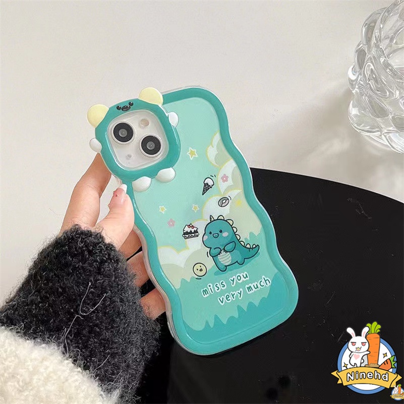 IPHONE Casing Kompatibel Untuk Iphone14 13 12 11 Pro Max X Xr Xs Max7 8 6 6s Plus Casing Ponsel Dinosaurus Hijau Lucu Little Monster Frame Bumper Pelindung Lensa Shockproof Cover Pelindung