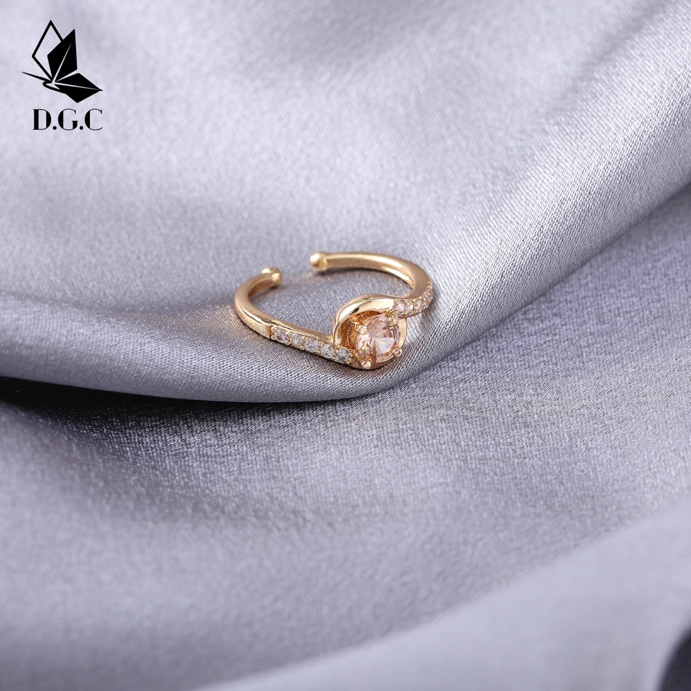 ✨D.G.C Cincin Kristal Berlian Platinum Wanita Fashion Aksesori Perhiasan Zirkon D675