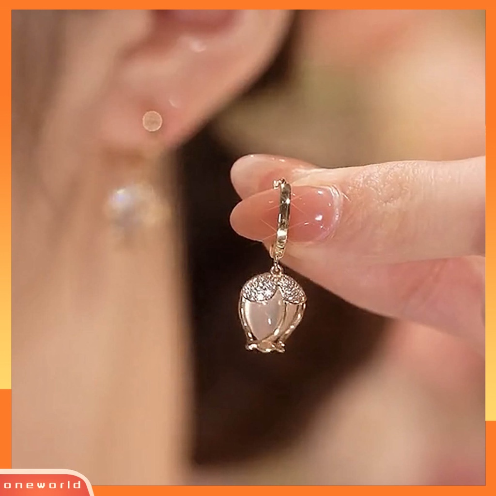 [EONE] 1pasang Menjuntai Anting-Anting Bersinar Berlian Imitasi Electroplating Liontin Geometris Dekorasi High-end Mewah Vintage Opal Bunga Anting Perlengkapan Kostum