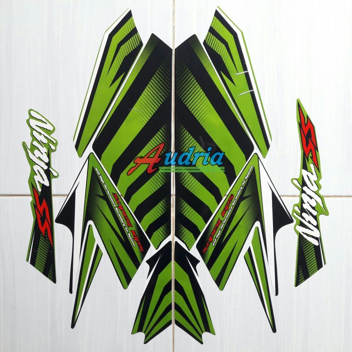 Striping Stiker Motor Kawasaki Ninja SS 2015 Hijau