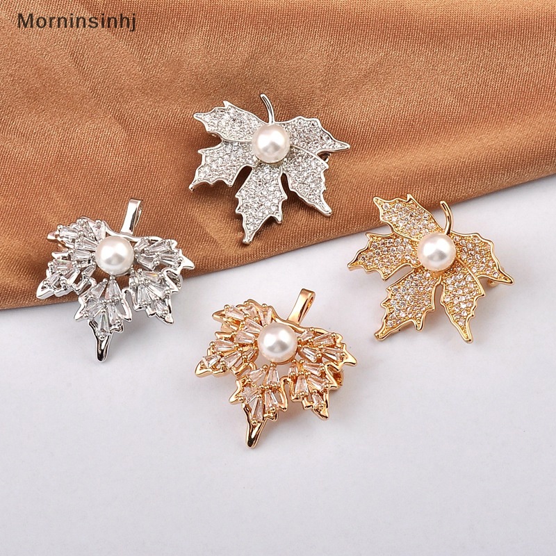 Mornin Mode Baru Zirkon Maple Daun Bros Elegan Kristal Mutiara Korsase Kerah Pin Kardigan Jas Lencana Bros Perhiasan Hadiah Aksesoris id