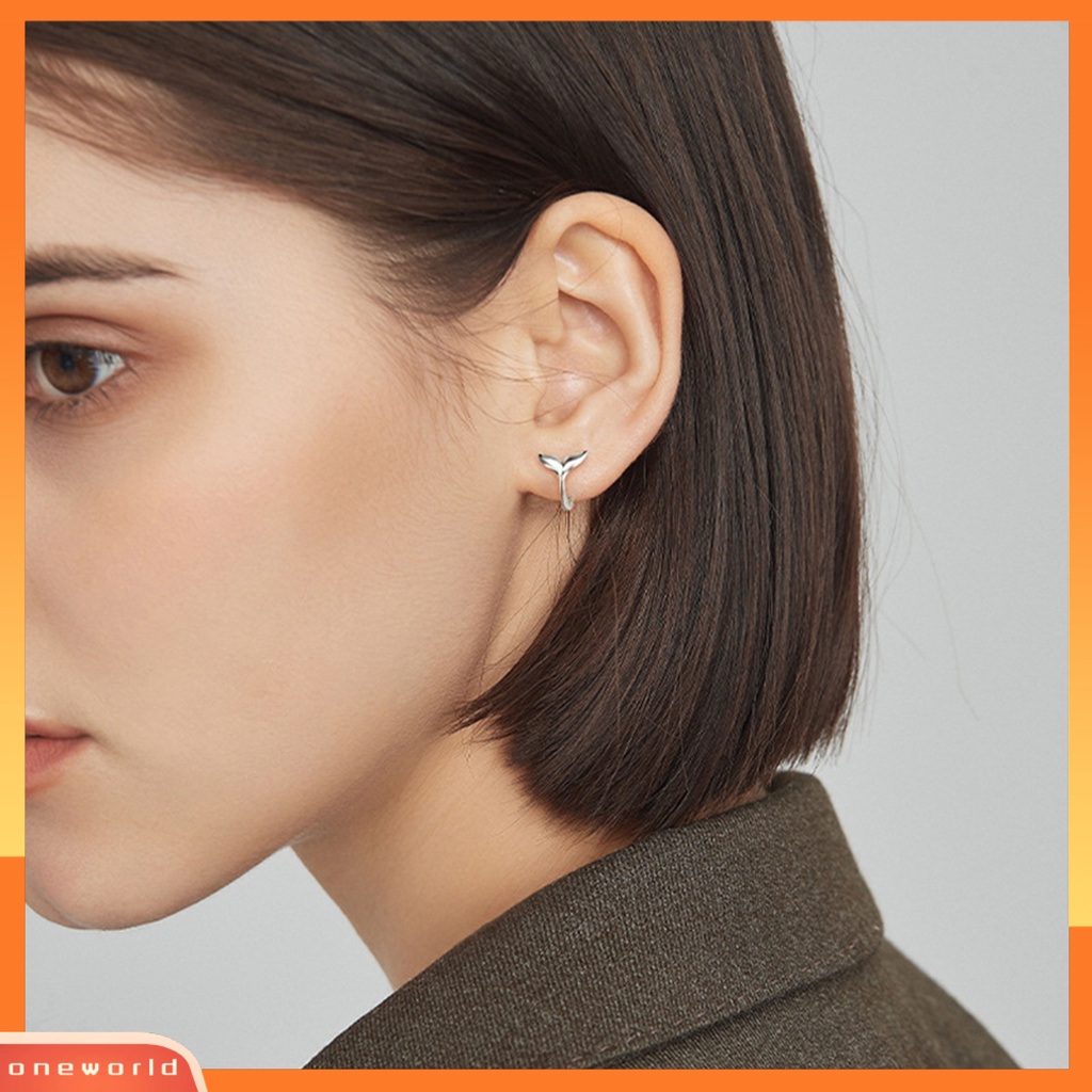 [WOD] 1pc Hoop Earring Temperamen Kilau Terang Tindik Geometris Electroplating Hias Hadiah Mermaid Tail Lingkaran Anting Wanita Fashion Perhiasan Untuk Pakaian Sehari-Hari