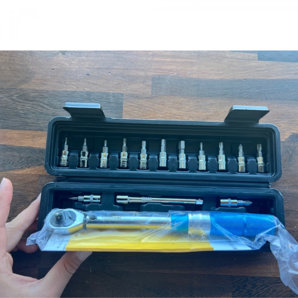 Set Kunci Ratchet Torque Wrench 2-24N.m 15 PCS