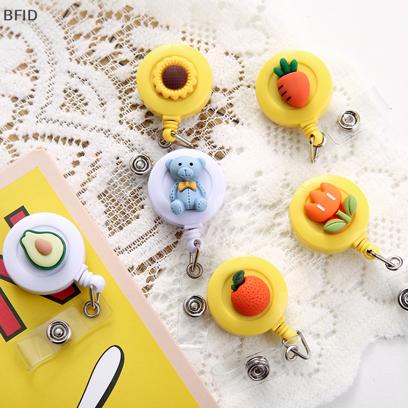 [BFID] Kartun Hewan Buah Ditarik Badge Reel ID Nama Staf Bus Kartu Kerja Cover Case Klip Badge Holder Klip Perlengkapan Kantor [ID]