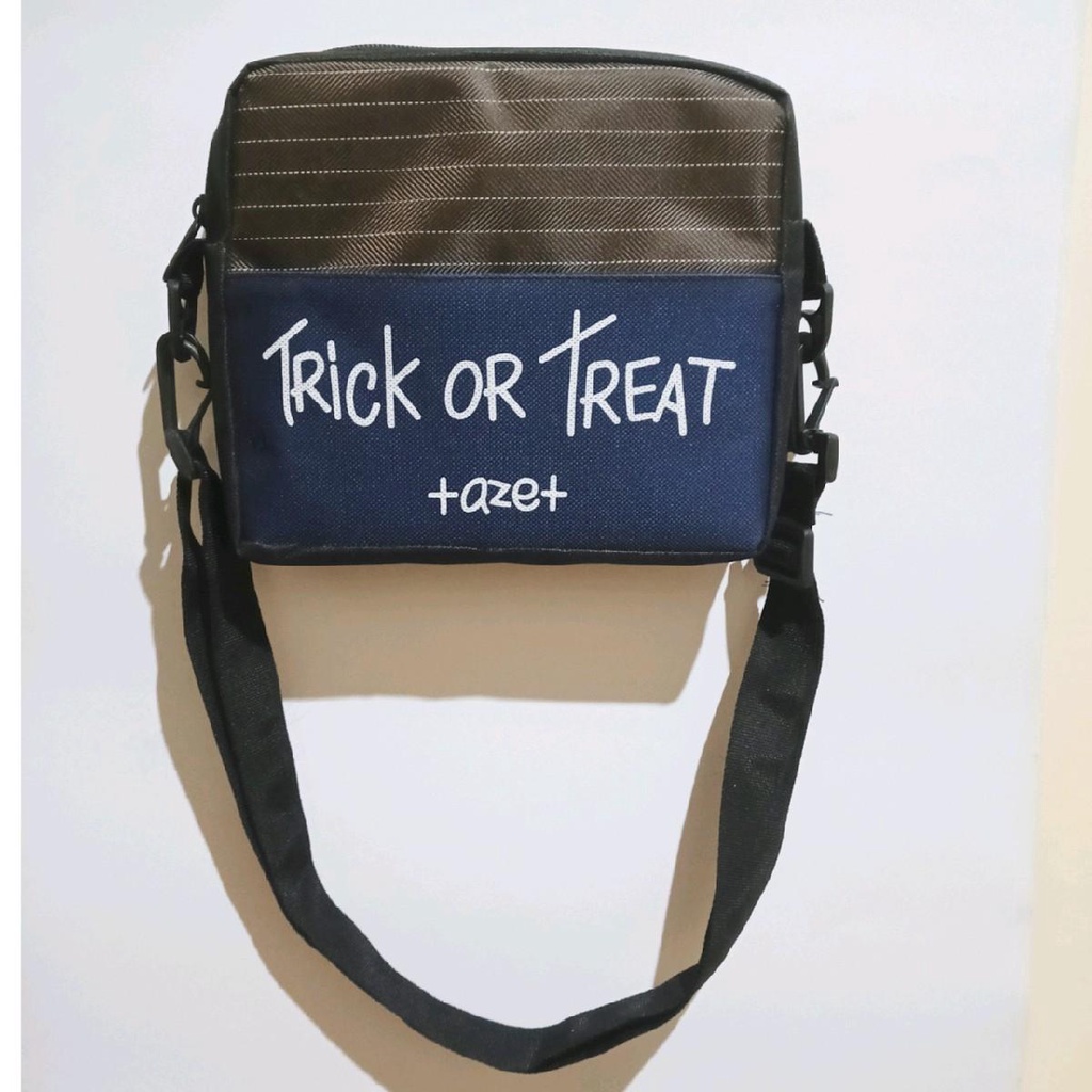 New tas selempang pria wanita motif trick or treat kekinian yang lagi trending termurah