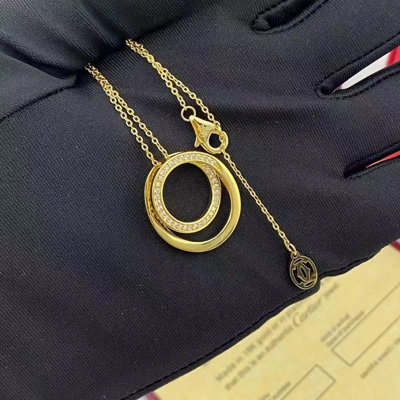 Kajia Kue Besar Rantai Kalung Perempuan Baja Titanium Berlapis Rose Gold Fashion Street Wear Sekrup Kalung Rantai Klavikula Grosir