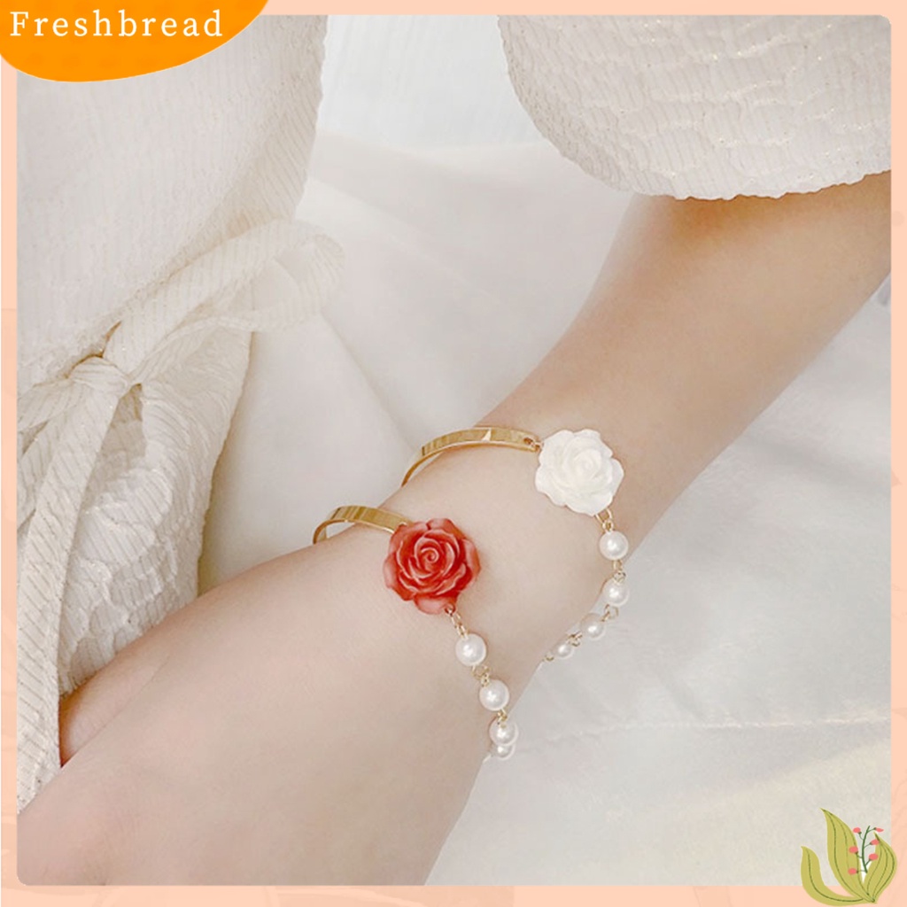 &lt; Freshbread &gt; Women Bracelet Eye-catching Tahan Aus Tembaga All-Match Women Butterfly Bracelets Perhiasan Hadiah Untuk Gadis