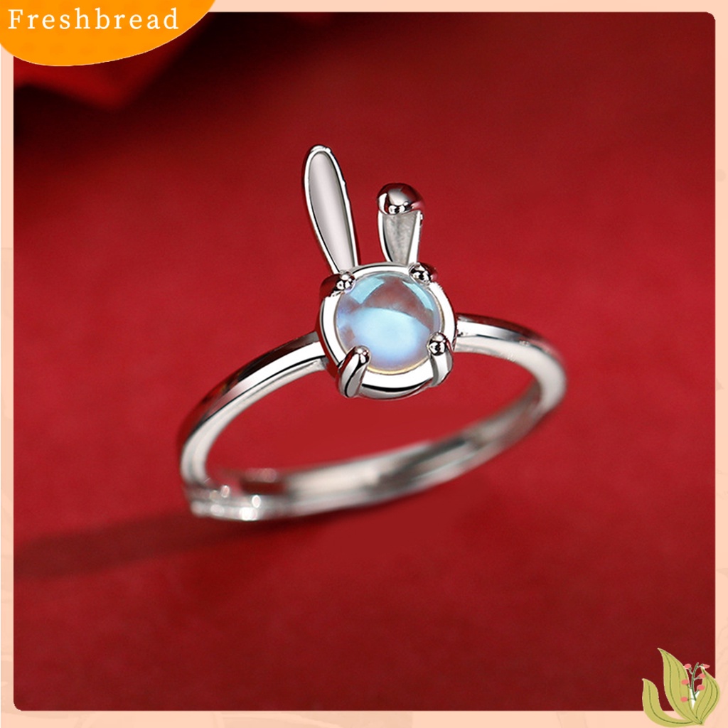 &lt; Freshbread &gt; Jari Band Kristal Imitasi Geometris Kilau Terang Mengkilap Poles Dekorasi Indah Minimalis Faux Moonstone Rabbit Rings Perhiasan Fashion