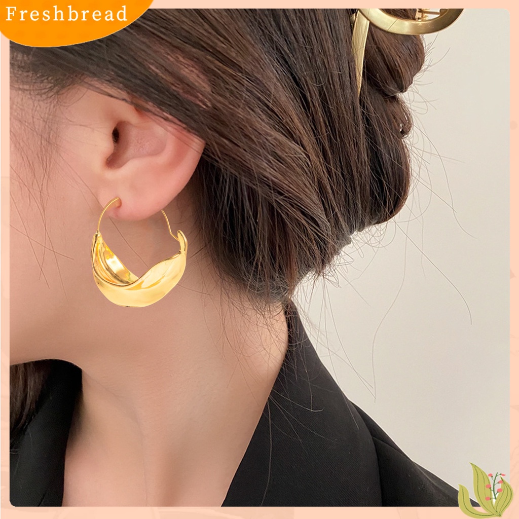 &lt; Freshbread &gt; 1pasang Anting Hoop Tidak Teratur Vintage Berlebihan Bright Luster Lipit Hias Hadiah Wanita Keranjang Bunga Menjuntai Anting Perhiasan Untuk Perjamuan