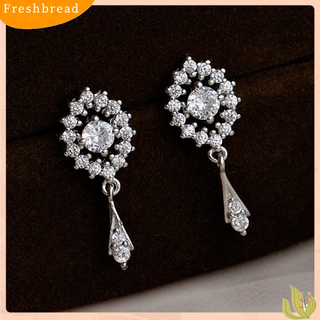 &lt; Freshbread &gt; 1pasang Wanita Menjuntai Anting Berongga Keluar Rumbai Aksesori Vintage Kilau Terang Drop Earrings Untuk Pakaian Sehari-Hari