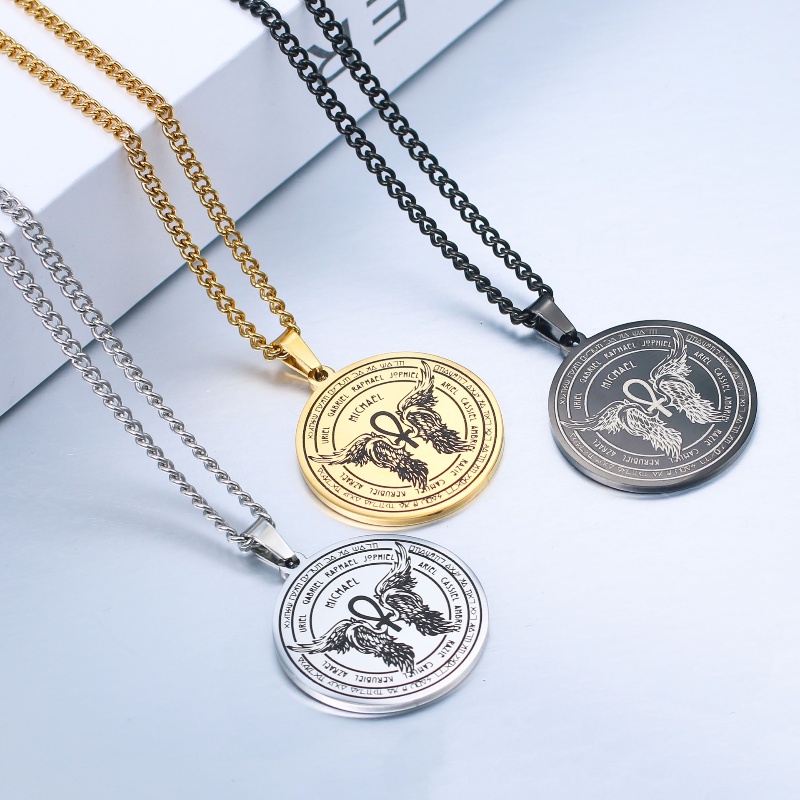 Z H Perhiasan Hip Hop Rock Stainless Steel Malaikat Agung Michael Jimat Liontin Pria Dan Wanita Fashion Baja Titanium Kalung Retro Punk Aksesoris Pesta
