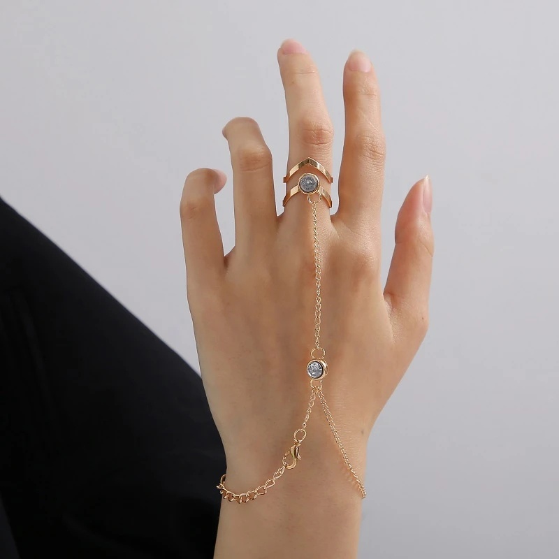 Eropa Amerika Punk Logam Liontin Cincin Terintegrasi Lingkaran Gelang Fashion Retro Geometris Berongga Panah Kupu-Kupu Cincin Jari Rantai Untuk Wanita Pria Tangan Kembali Rantai Perhiasan
