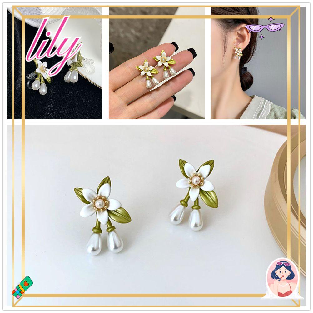 Lily Anting Mutiara Wanita Dikontrak Fashion Geometris Bunga Camelia