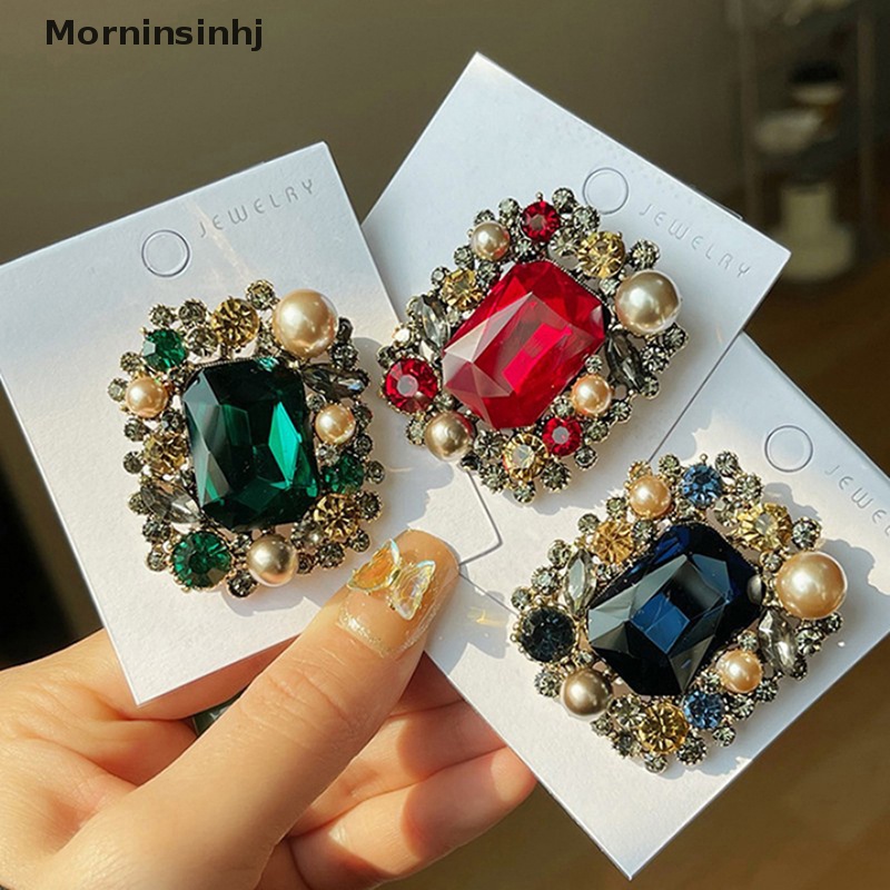 Mornin Wanita Trendi Klasik Mutiara Kristal Persegi Bros Pin Vintage Berlian Imitasi Lencana Lady Retro Mantel Pakaian Pin Perhiasan Hadiah id