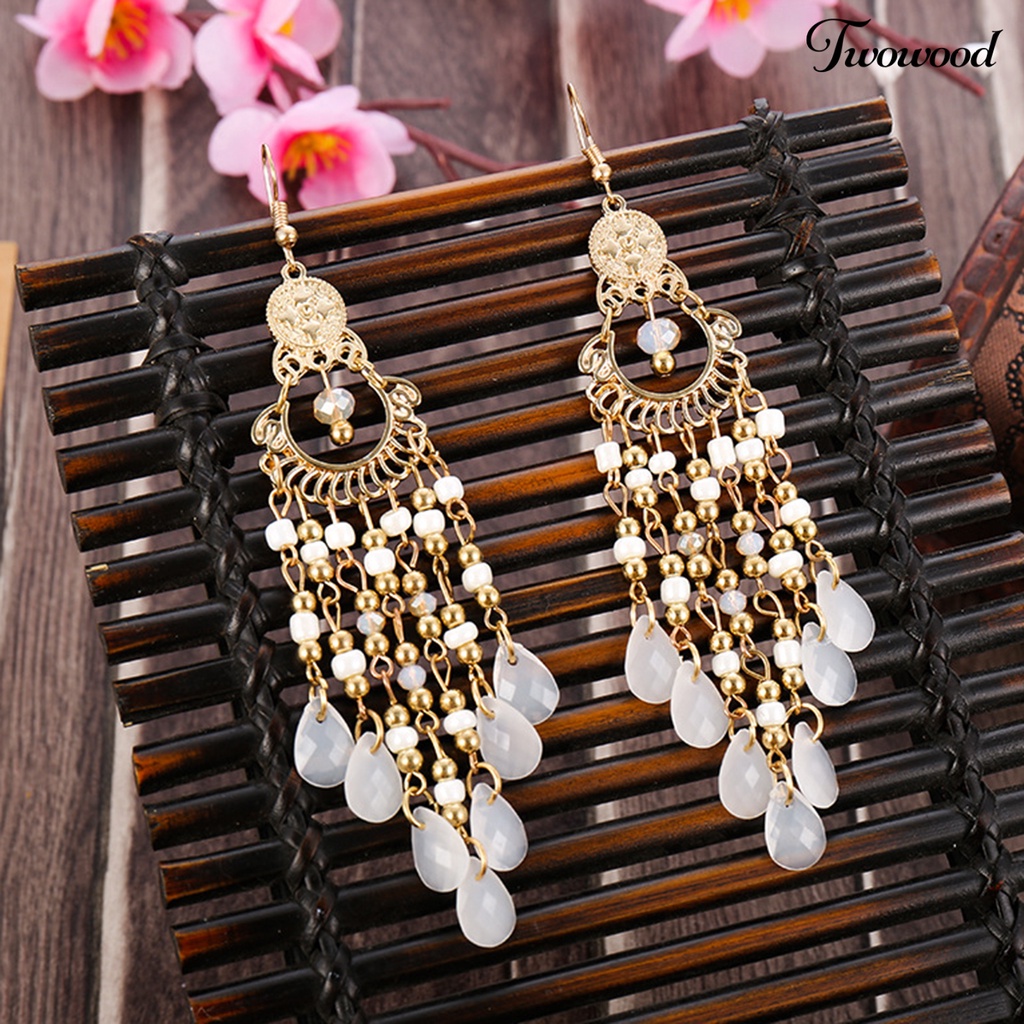 Twowood 1pasang Drop Earrings High-end Berongga Keluar Manik-Manik Gaya Bohemia Rumbai Wanita Anting Kait Perhiasan Pacaran