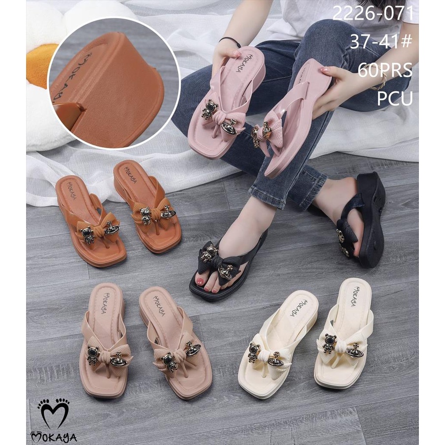 Sandal Jepit Jelly Wedges Wanita Motif Pita Besar Hias Astronot Gold Super Empuk Cute Cantik Kekinian Import Mokaya / Size 37-41 (2226-071)