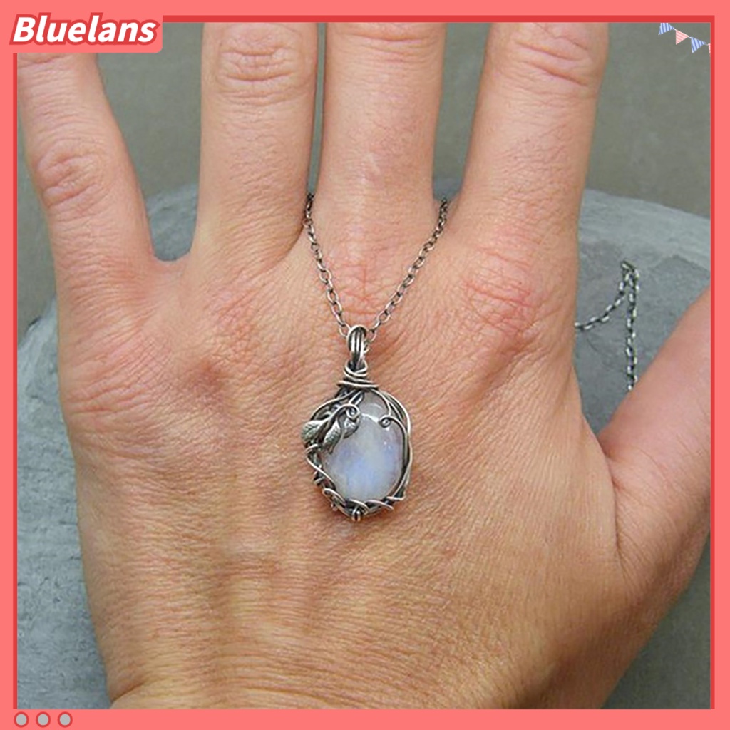[BLS] Rantai Ekstensi Dapat Disesuaikan Wanita Kalung Ringan Retro Faux Moonstone Leaf Pendant Necklace Perhiasan Aksesoris