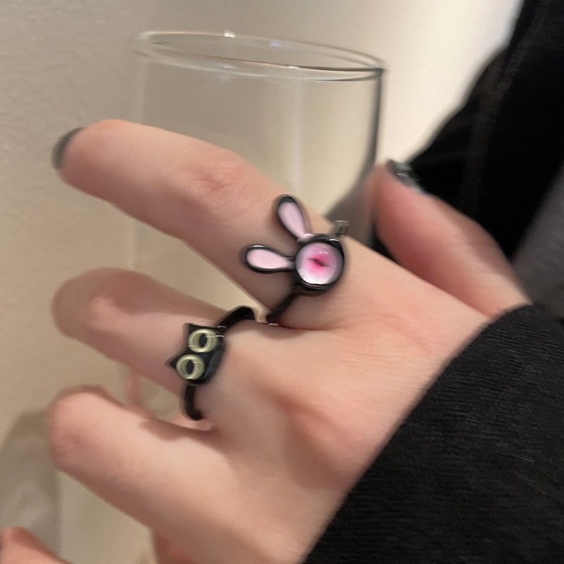 Cincin Kelinci Kucing Lucu Perempuan2023 Cincin Kepribadian Fashion Trendi Baru Childlike Desain Ceruk Sederhana Makanan