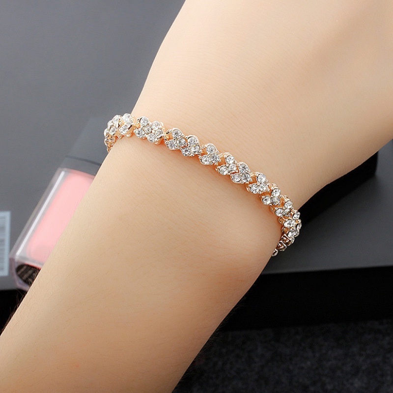 Versi Korea Dari Berbagai S925 Perak 8-karakter Cycle Symbol Four-leaf Clover Bracelet Wanita Berlian Ringan Gaya Mewah Gelang Wanita Yang Dapat Disesuaikan Grosir