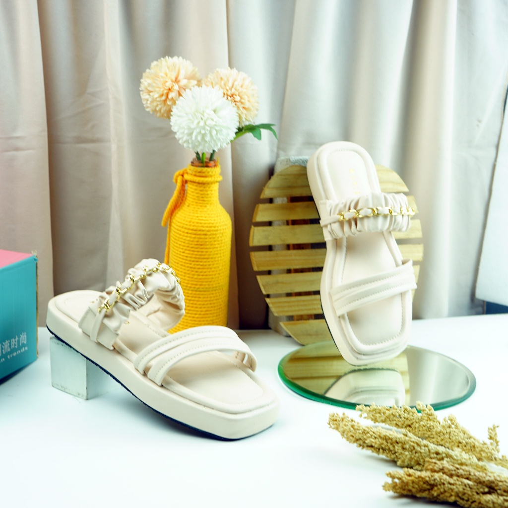 Sandal Wanita Kerut Rantai Sendal Platfrom MC-AB 86