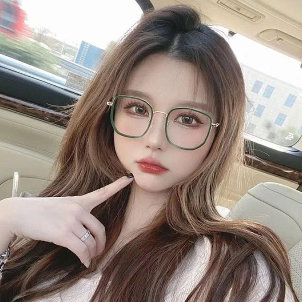 Kacamata Anti Radiasi Photochromic Wanita Frame Kacamata Kotak Retro Aesthetic Anti Blue Light Glasses