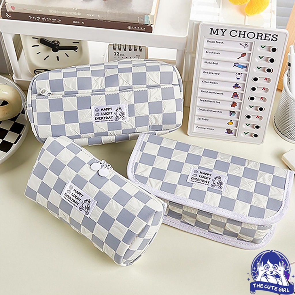 

Tempat Pensil Kotak-kotak Krim Kapasitas Besar - Stazionario