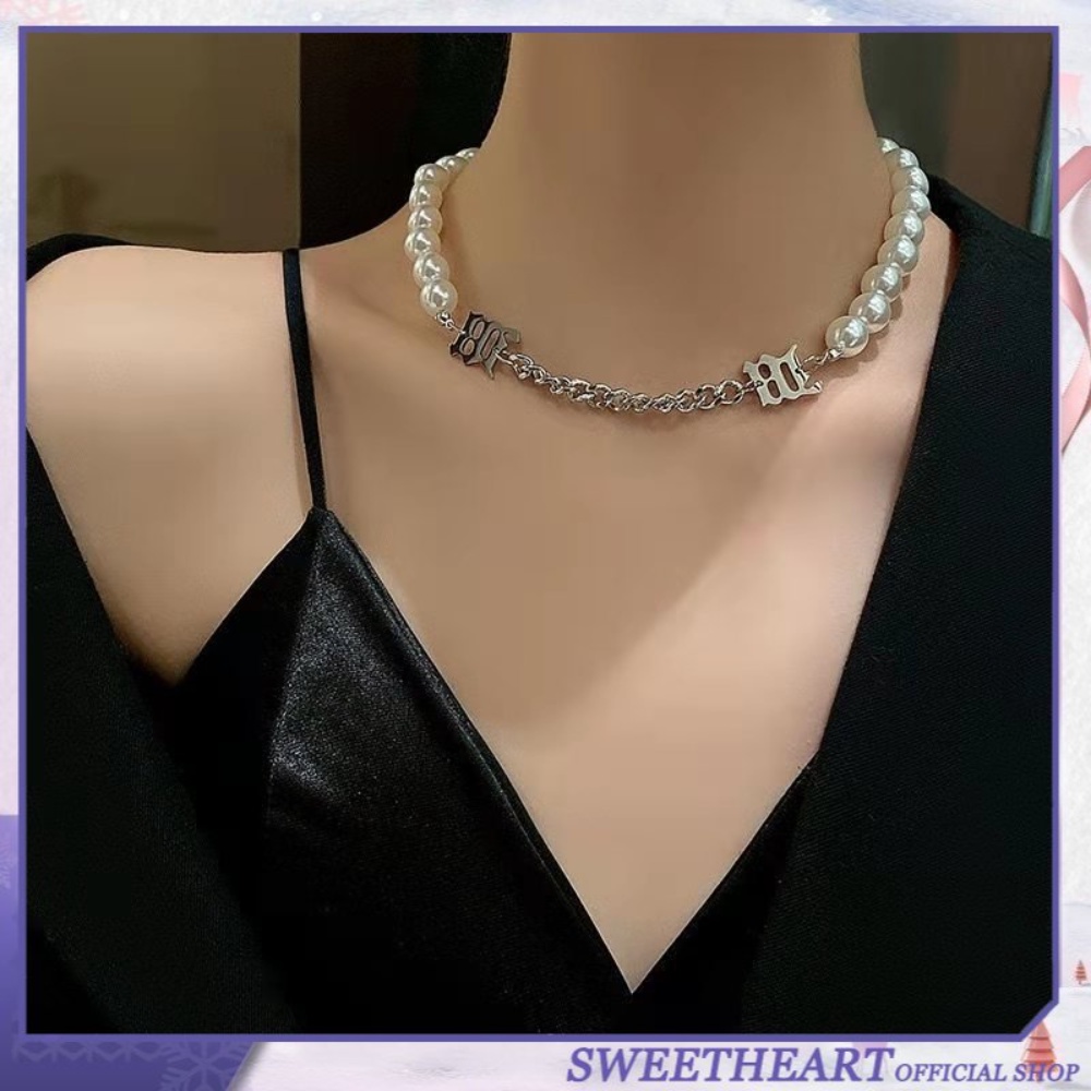 Kalung Choker Rantai Mutiara Huruf Logam Unisex Populer Punk Hip-hop Warna Silver Untuk Wanita SWET HEART JEWELRY