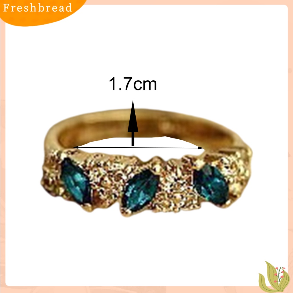 &lt; Freshbread &gt; Berlian Imitasi Halus Wanita Cincin Paduan Imitasi Permata Hijau Jari Cincin Perhiasan Aksesori