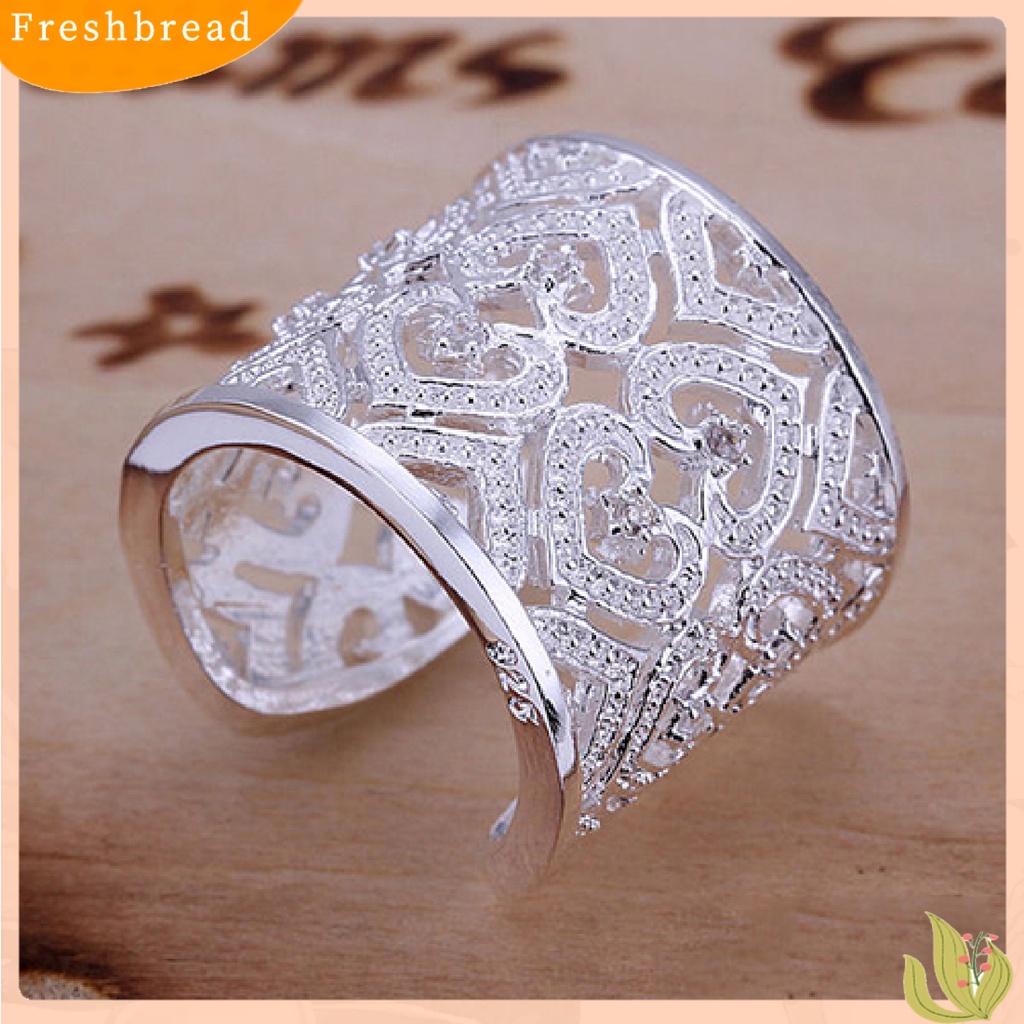 &lt; Freshbread &gt; Cincin Jari Hollow Adjustable Berlian Imitasi Tiny Open Hearts Ring Untuk Kehidupan Sehari-Hari