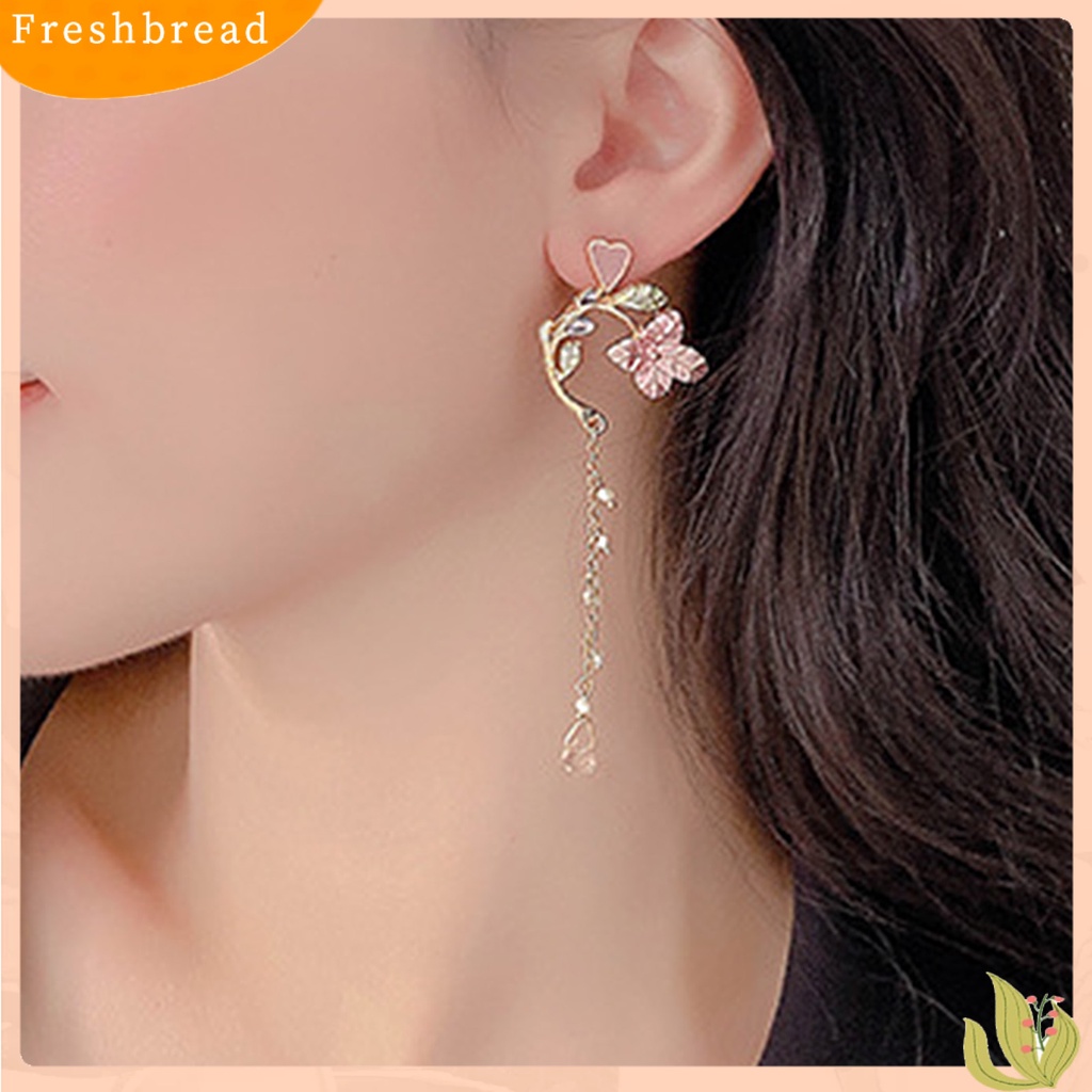 &lt; Freshbread &gt; 1pasang Anting Tusuk Perhiasan Bunga Asimetris All Match Anting Rumbai Menjuntai Untuk Pacaran