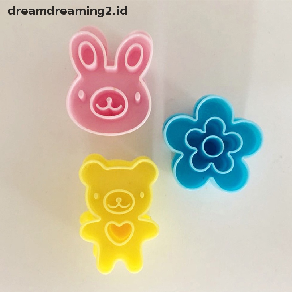 (hot) Cetakan Sandwich Lucu Rabbit Flower Bear Shaped Bread CakeBiscuit Alat Emboss//