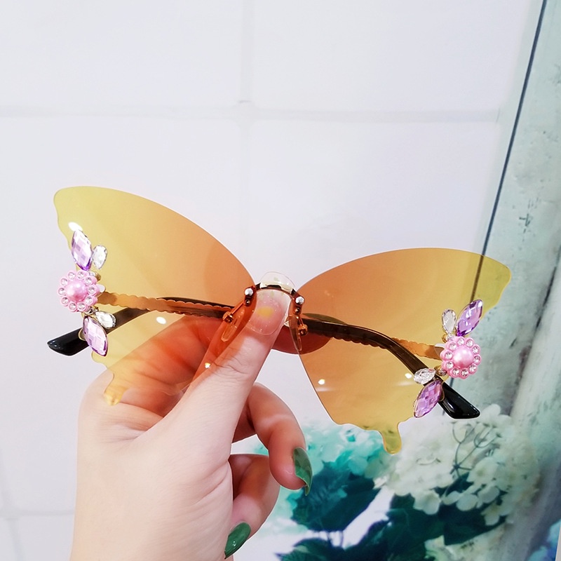 (YUZHU) Western Fashion Butterfly Rimless Sunglasses Kacamata Hitam Gradasi Berlian Untuk Wanita