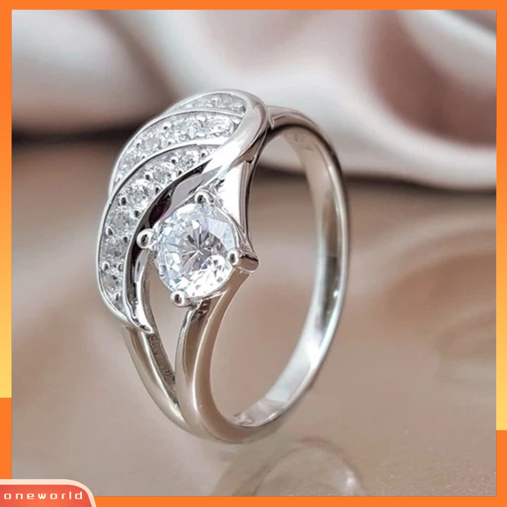 [EONE] Wanita Cincin Cubic Zirconic Hias Bulat Alloy Bentuk Sayap Malaikat Cincin Kawin Cincin Lamaran